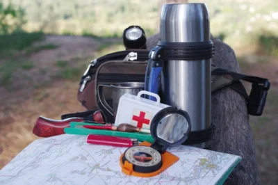 Best Urban Prepping Navigation Tools for City Survival