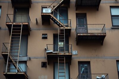 5 Common Apartment 'Fire Escapes' That Are Actually Death Traps